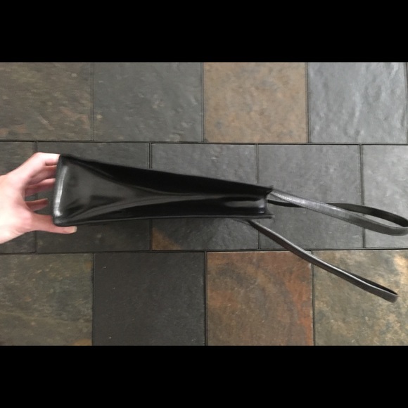 🧛🏼♀️SOLD🧛🏼♀️Prada Shoulder Bag - Picture 7 of 14